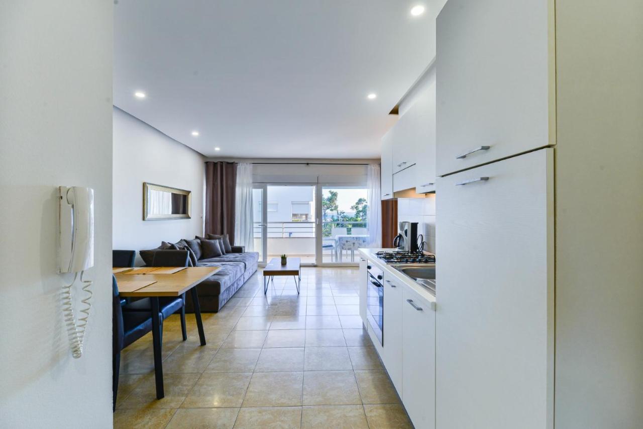 Modern Apartments Punta With Sea View- By Ta Leut Agency ปริฟลากา ภายนอก รูปภาพ